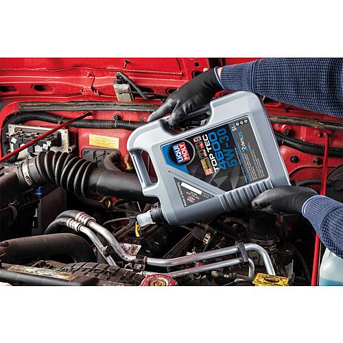 Top Tec 4600 engine oil, SAE 5W-30