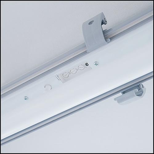 LED damp room light IK08, with motion sensor Anwendung 2