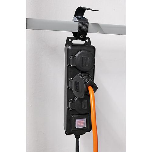 Outdoor socket strip 3-gang with switch Anwendung 1
