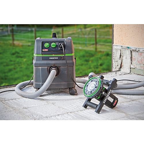 Wet and dry vacuum cleaner, 1400 W, M-class Anwendung 1