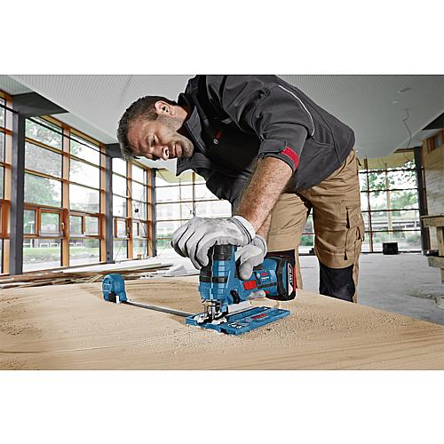 Cordless jigsaws, 18V with transport case Anwendung 3