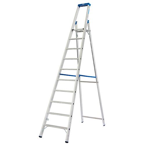 Stepladder Work. height 4.35, standing height 2.35 Length 3.21 steps 10