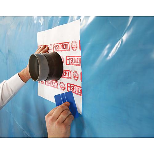 Manchette hermétique avec pourtour autocollant Tyvek® Anwendung 4